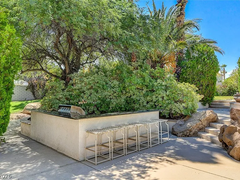 2041 Troon Dr — Photo 70