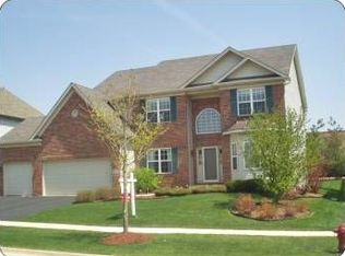 859 Sunrise Dr, South Elgin, IL 60177