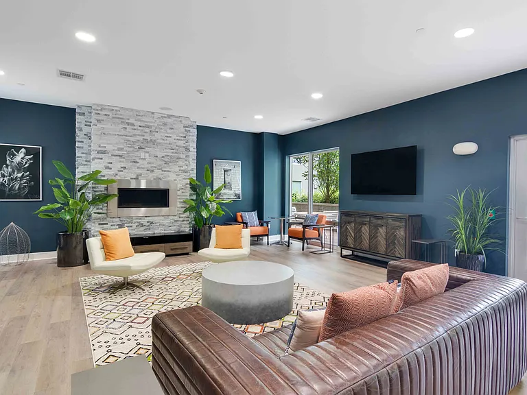 Vault Apartments — Photo 15