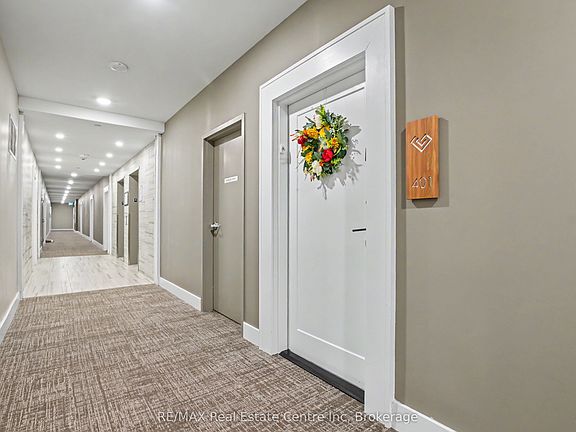 4th image of 1878 Gordon St #401