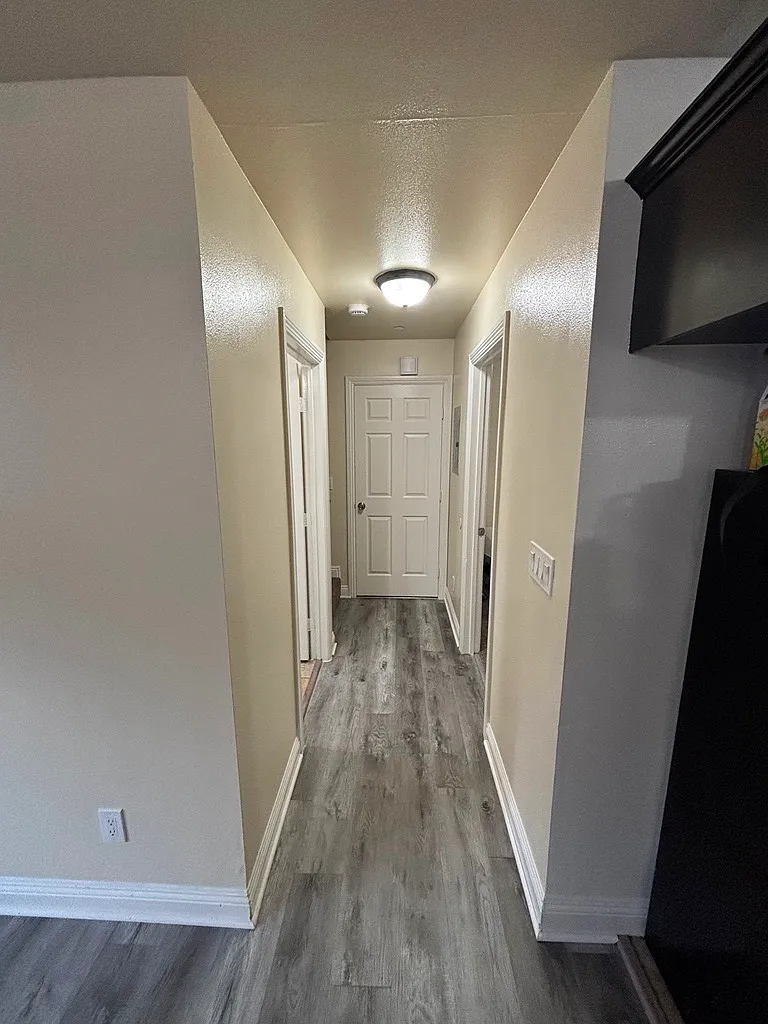 5 bed, 1866 sqft, $4,200 — Photo 4