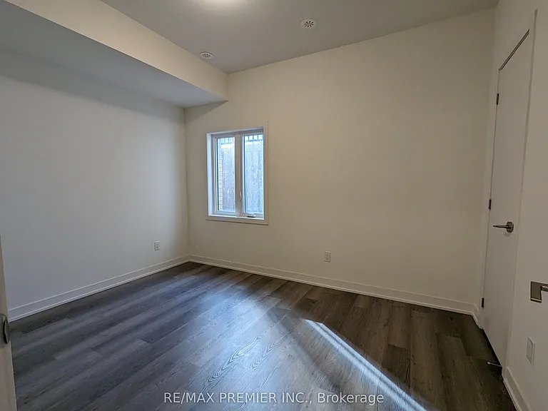 11 Steckley House Ln #409 — Photo 10