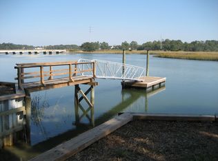 2209 Moss St, Beaufort, SC 29902