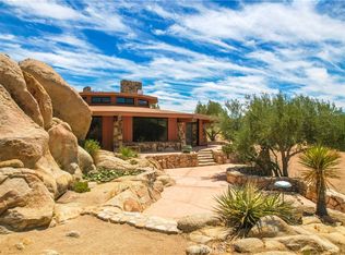 55290 Flying Tigers Rd, Pioneertown, CA 92268