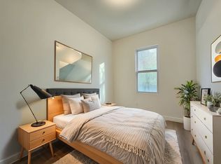 83-07 Myrtle Ave #2R, Ridgewood, NY 11385