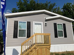 74 Worthington Dr, Belleville, IL 62221