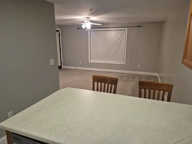 4 Crestview Cir #97 — Photo 4