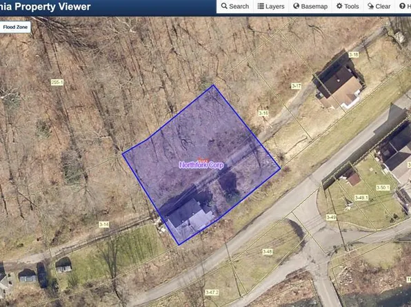 243 Northwestern Ave, Northfork, WV 24868