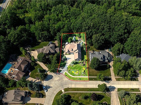 2nd image of 14578 Windsor Castle Ln