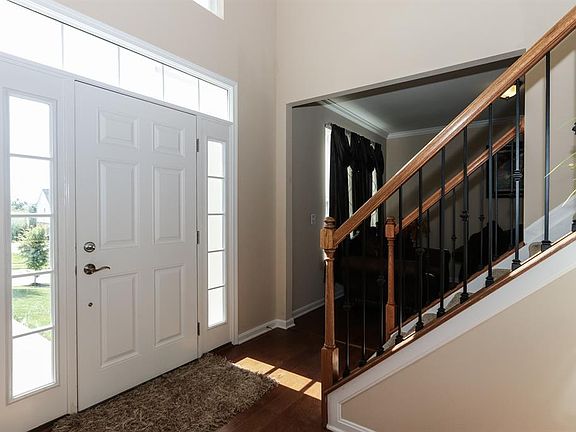 4th image of 4047 Ivygrove Ln