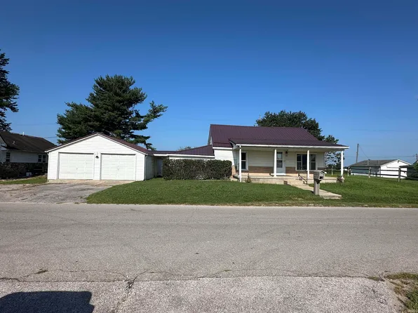 614 S Myra St, Worthington, IN 47471