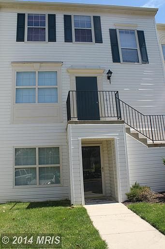 1st image of 50B Sandstone Ct #B