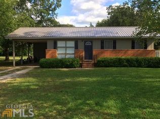 1204 Village Rd, Elberton, GA 30635
