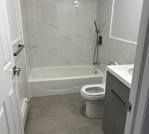 5th image of 1930 76th St APT 2