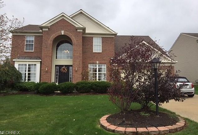 1st image of 856 Eliza Ct