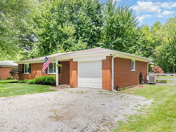 4th image of 6056 Jerry Lee Dr