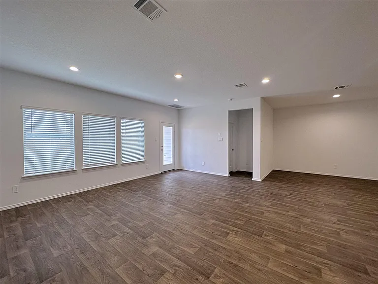 21306 Owl Rd — Photo 10
