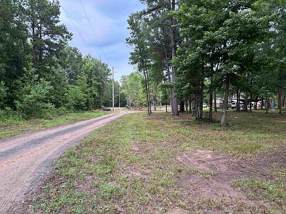 5th image of 2426 Private Road 7200