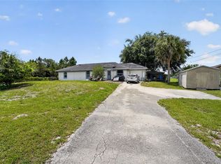 2760 39th Ave NE, Naples, FL 34120
