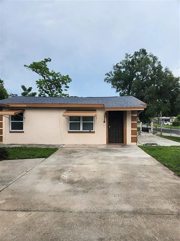 2 bed, 1.5 bath, 970 sqft, $2,200 — Photo 3