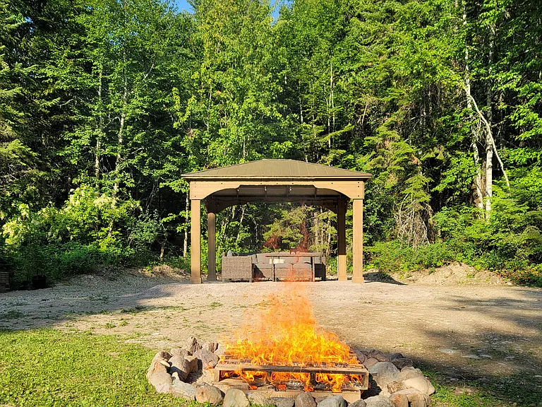 550 Snowberry Trl — Photo 16