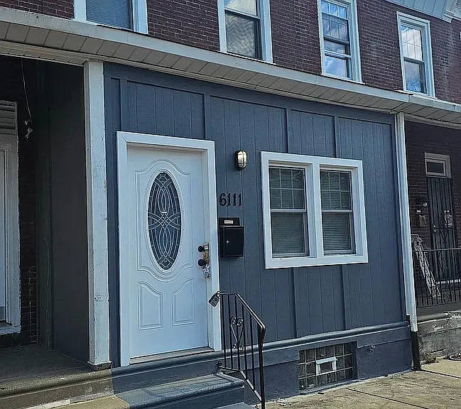 6111 Palmetto St — Photo 2
