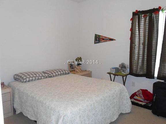 5th image of 2405 Desert Sparrow Ave