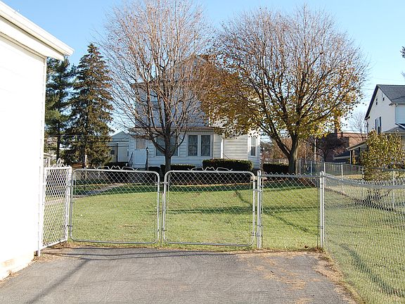 3rd image of 231 N Seton Ave