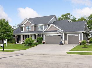 5287 Scenic View Dr SW, Rochester, MN 55902