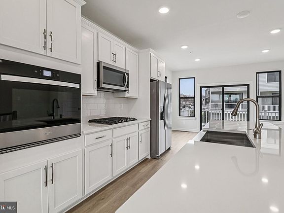 6th image of this home