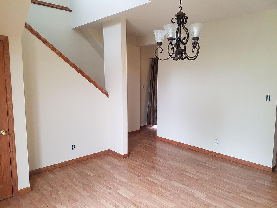 1st image of 4135 S Beaumont Ave