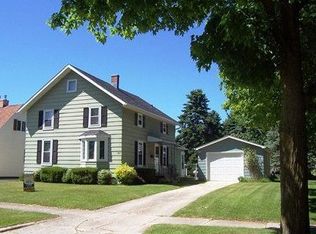623 Henry St, Kewaunee, WI 54216