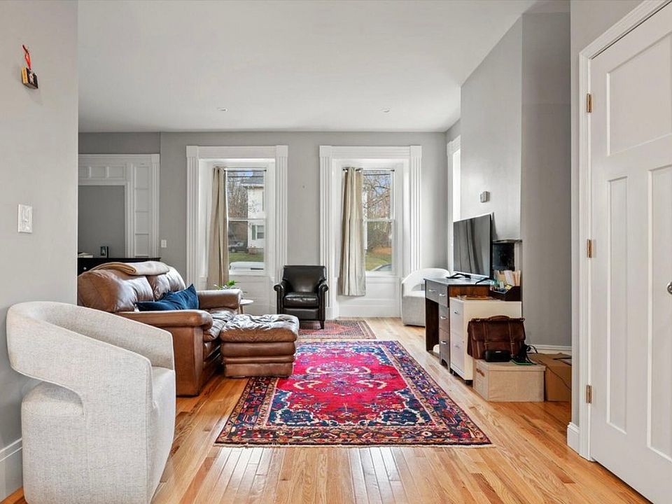 1st image of 74 3rd St #1