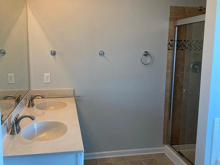 545 Foxfield Ct — Photo 13
