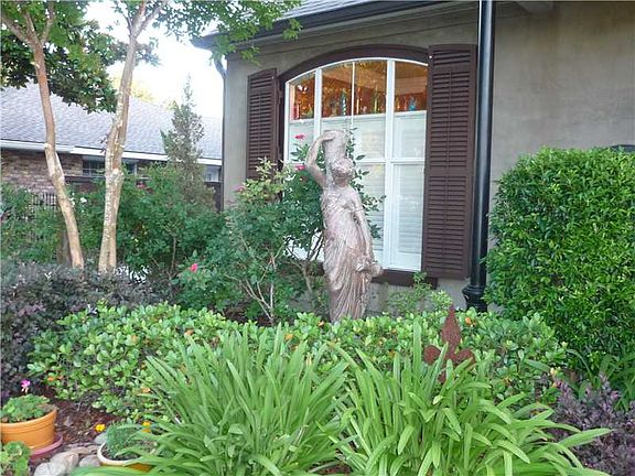 2nd image of 24 Marie Dr