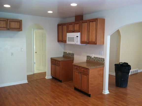 5th image of 21557 Lundy Dr