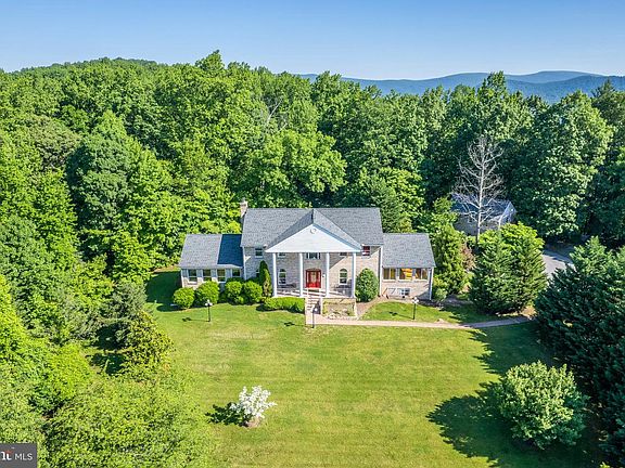 4th image of 235 Kilby Farm Ln