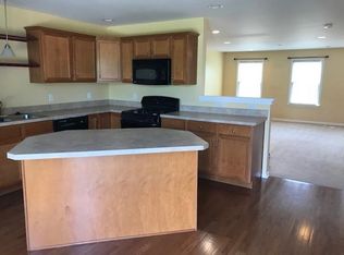 733 Blue Heron Dr, Allentown, PA 18103