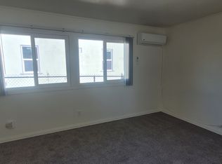 887 69th St, San Diego, CA 92114