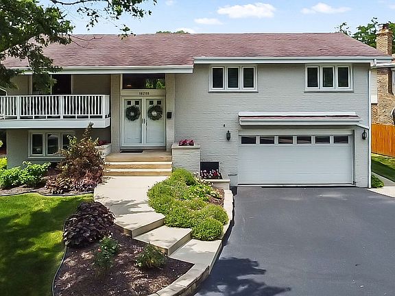 2nd image of 18208 Dolphin Lake Dr
