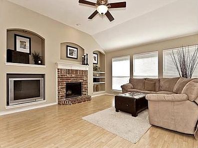 4th image of 11063 Lockshire Dr