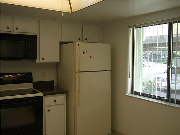 3rd image of 2514 Royal Pines Cir #25-A