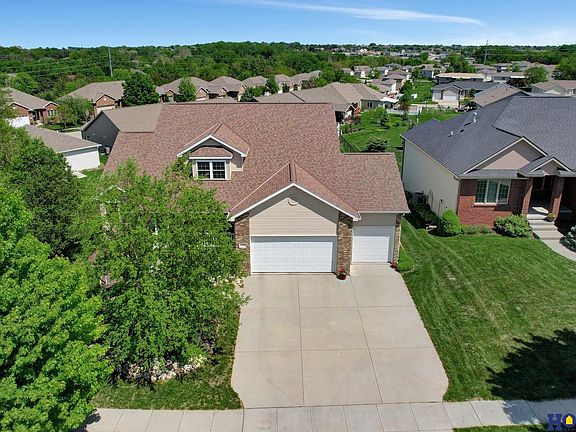 4th image of 4730 Landsberry Ln