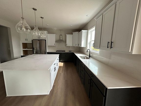 2nd image of 12374 Holden Way