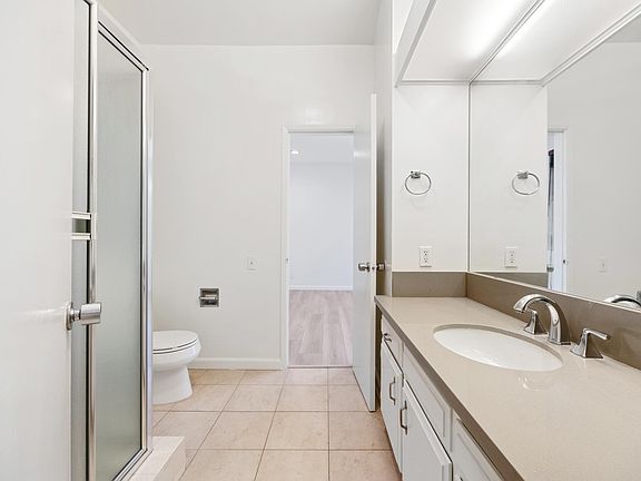4th image of 818 S Gretna Green Way APT 209