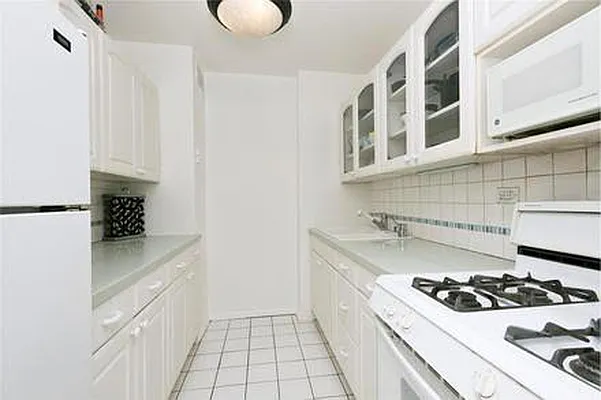 Rented by Ink Realty Services LLC | media 40