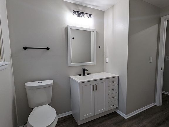5th image of 6068 Tall Oaks Dr