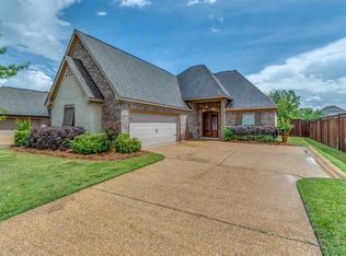 404 Sandstone Rdg, Brandon, MS 39047