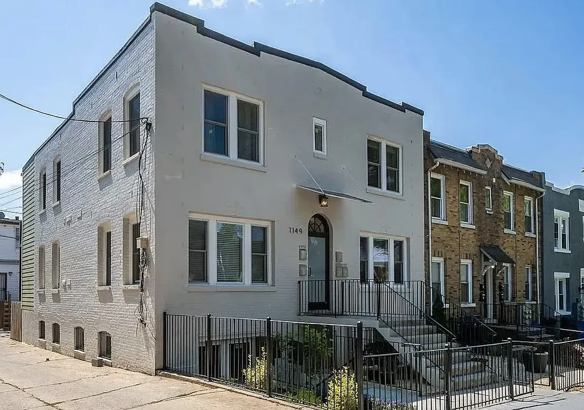 Building Photo - 1149 Owen Pl NE #4