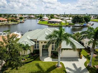 863 Rose Ct, Marco Island, FL 34145